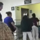 Mujer dio a luz en baño del IMSS