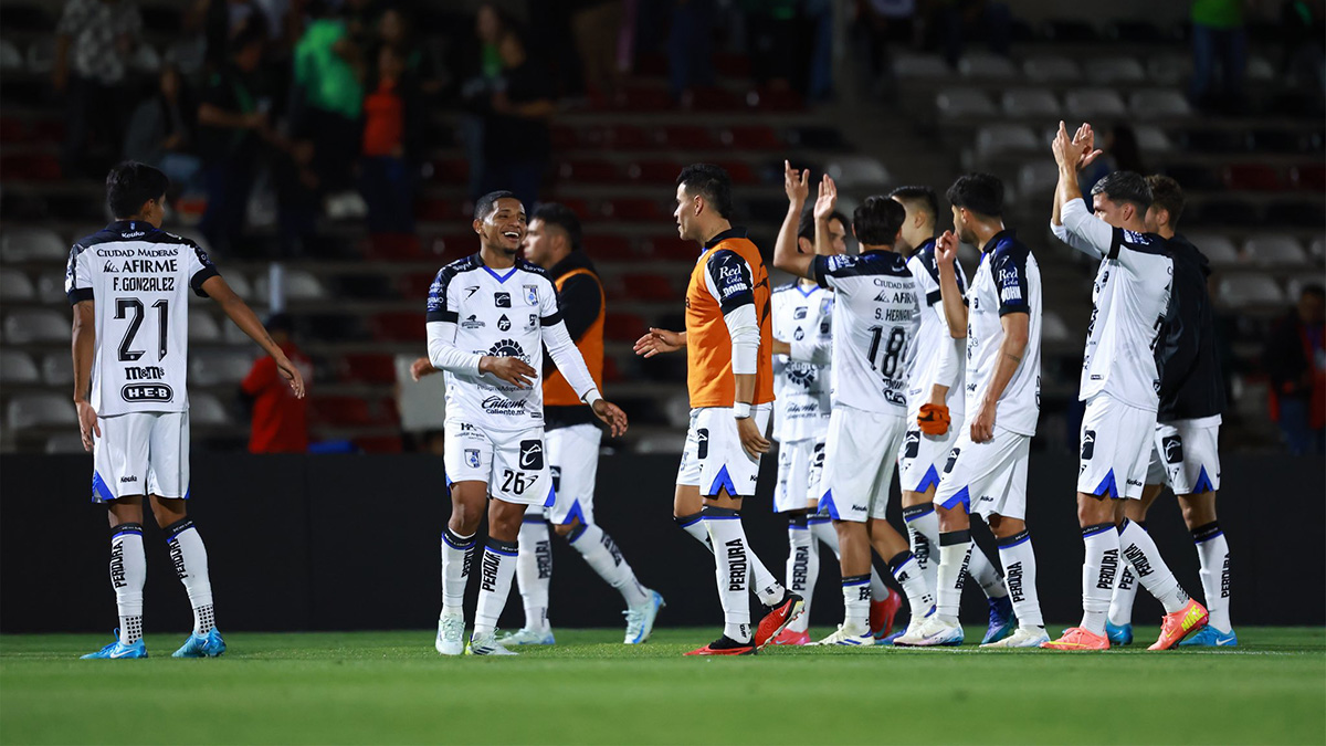 Gallos Blancos
