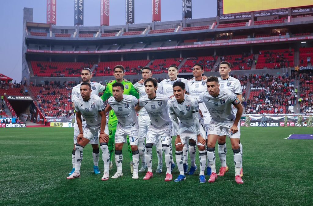 Gallos Blancos